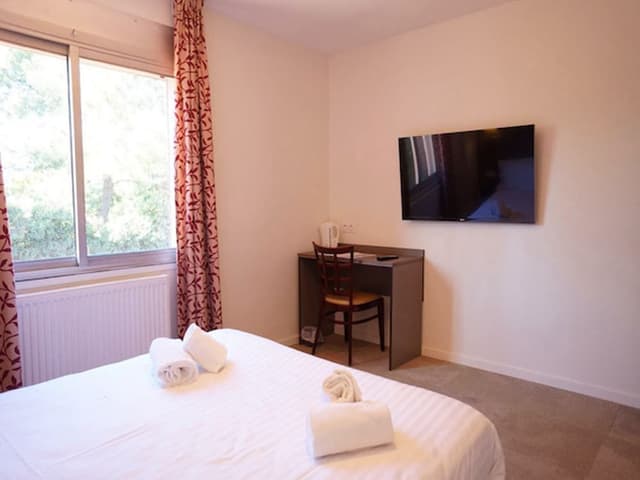 Double Room, Ensuite (Standard 1/2 pax)
