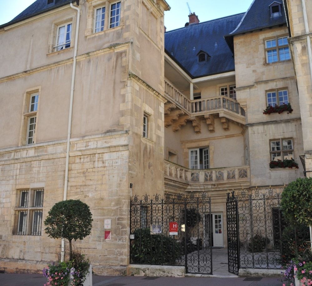 Hotel d'Haussonville3