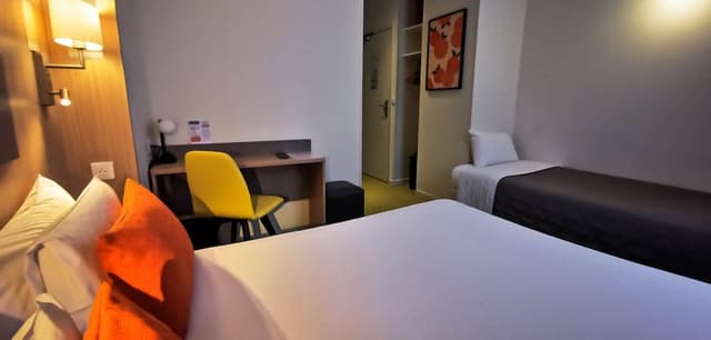 Superior Triple Room (Climatisée)