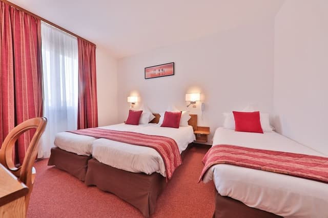 Comfort Triple Room