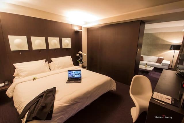 Suite