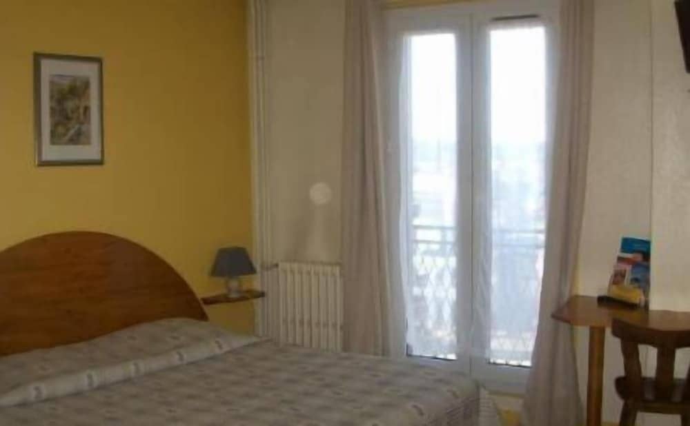 Inter-hotel De Paris Et Des Voyageurs Inter-hotel De Paris Et Des Voyageurs