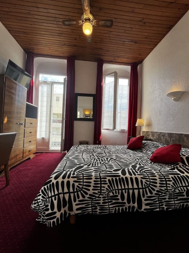 Classic Double Room