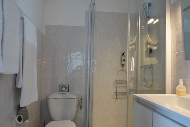 Basic Double or Twin Room