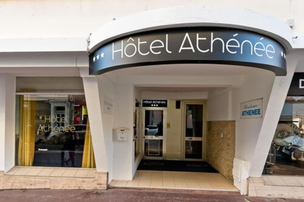 Athenee1
