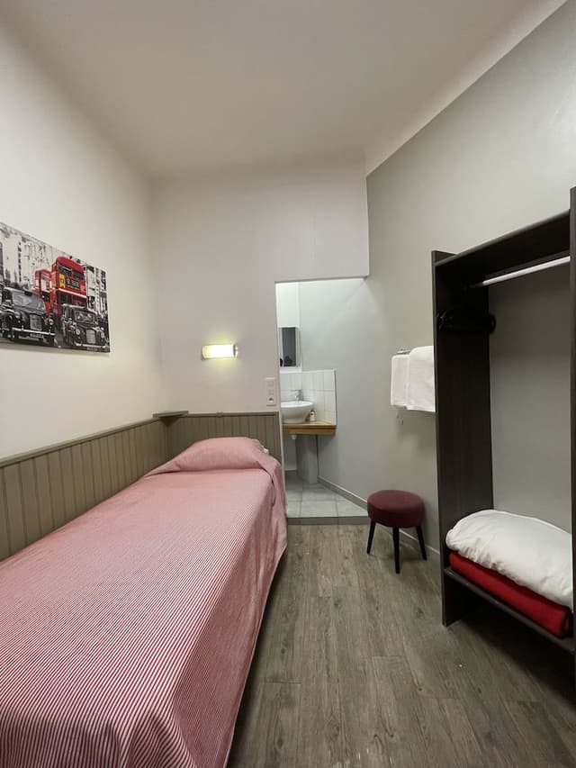 Economy Single Room