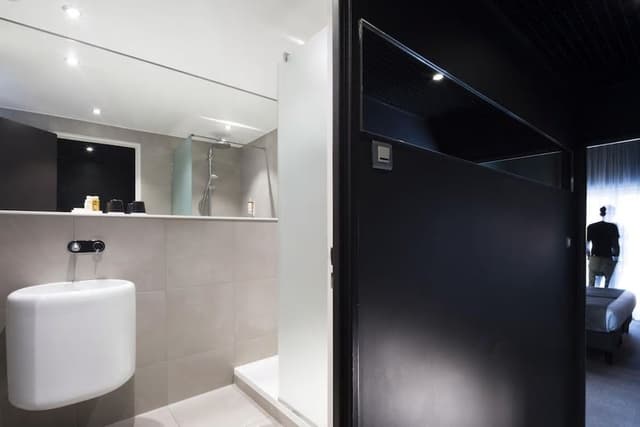 Standard Double Room or Single use