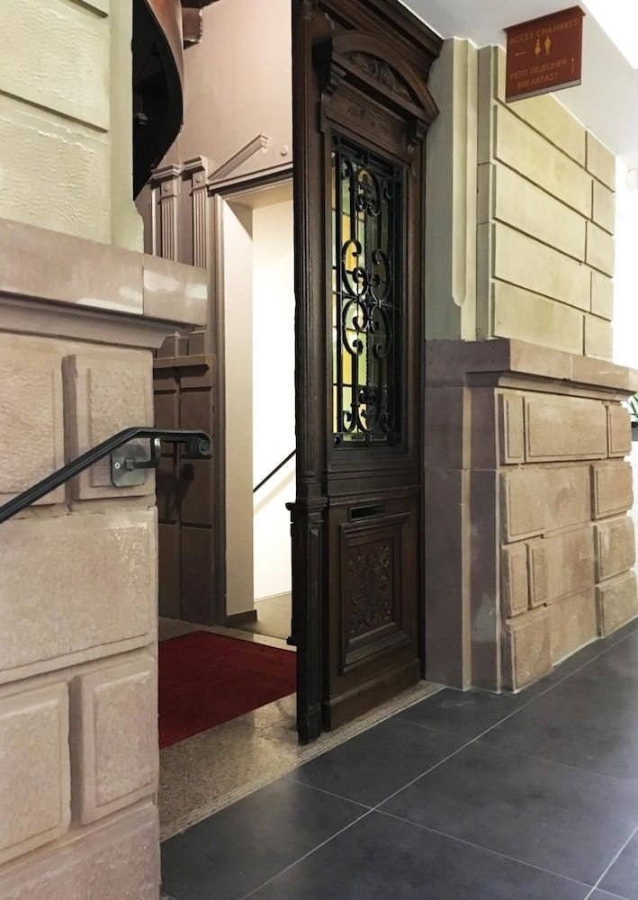Adonis Hotel Strasbourg0