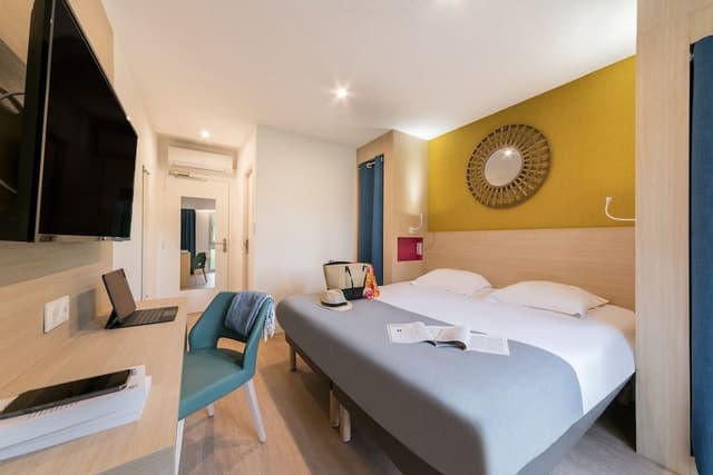 Premium Triple Room, 1 Bedroom, Balcony