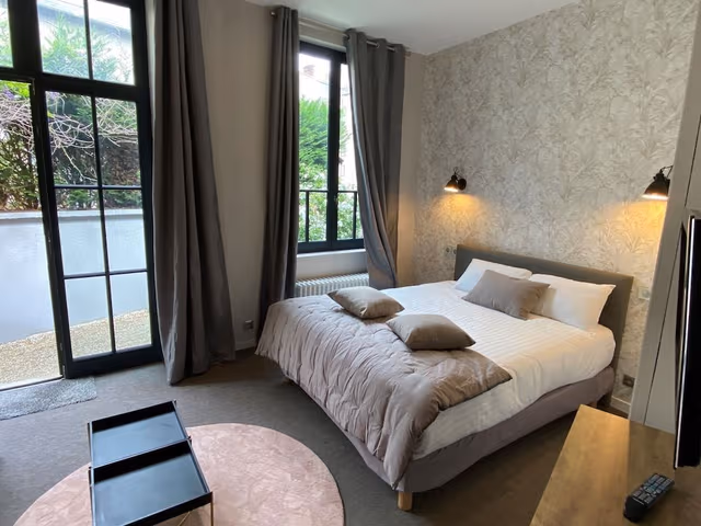 Superior Studio, Ensuite, Garden View (Studio plain pied)