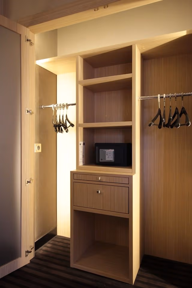 Family Room, Accessible