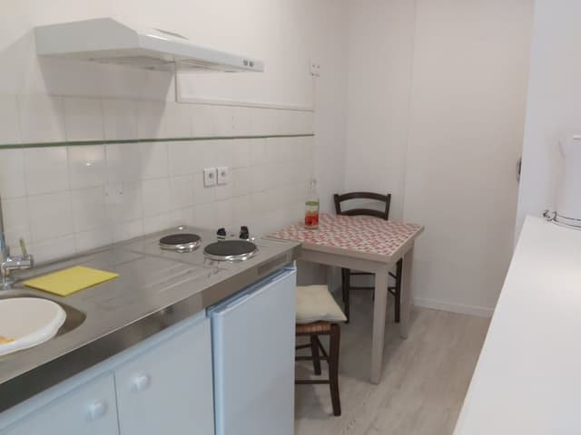Superior Studio with Balcony (St Expedit)
