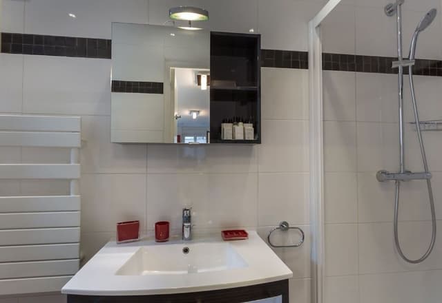 studio deluxe supérieur de 1 à 4 personnes avec kitchenette