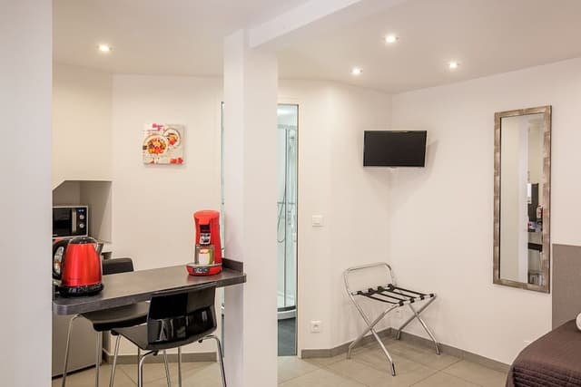 Superior Twin Room, Kitchenette