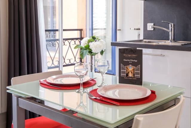 Deluxe Studio, Kitchenette