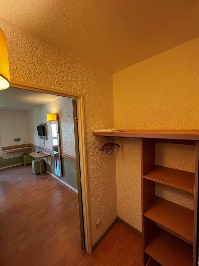Family Room, Multiple Beds