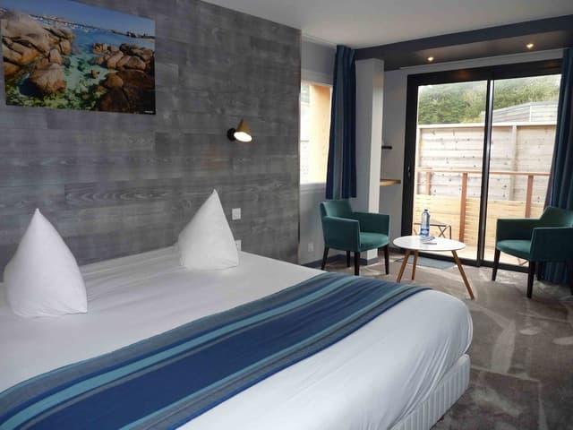 Superior Double Room, Courtyard View