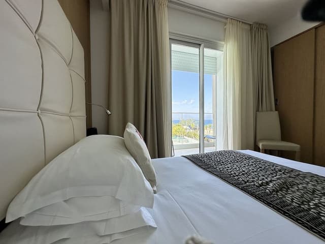Room M - Balcon Vue Mer -18m² - Lit Double / Lits Jumeaux