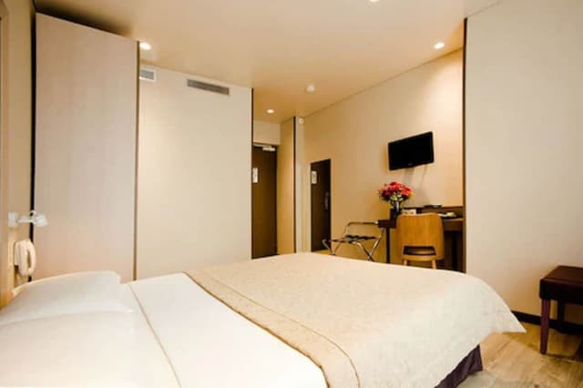 Room, 2 Bedrooms, Connecting Rooms