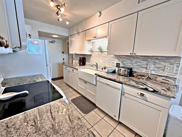 Condo, Multiple Beds, Pool Access (Island Shores 656)