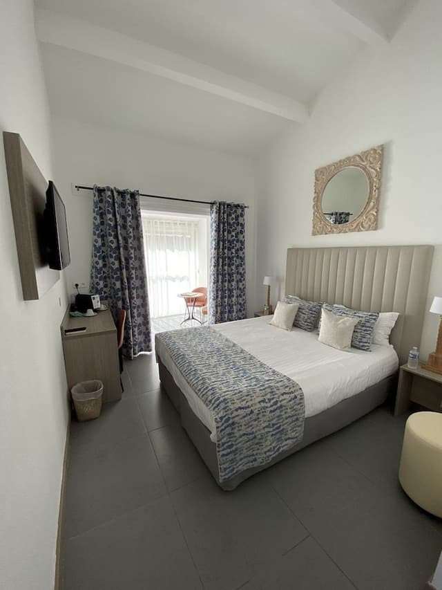 Junior Suite (for 2)