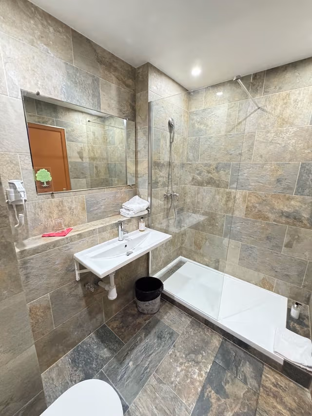 Panoramic Triple Room, City View
