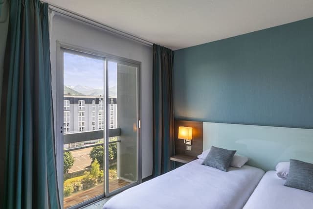 Twin Room, Mountain View