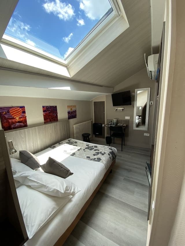 Family room in the attic, bathtub
