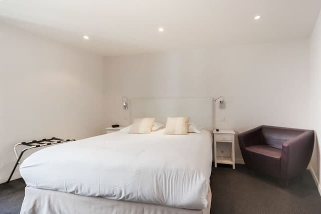 Premium Room (with lift)