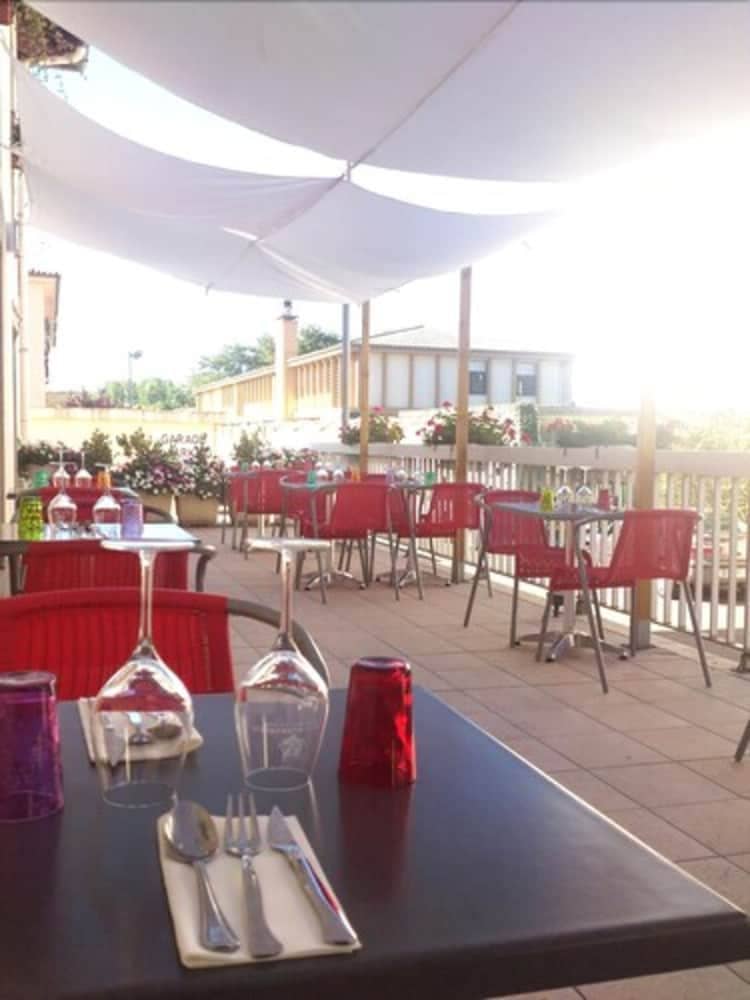 HOTEL LES CORDELIERS HOTEL LES CORDELIERS
