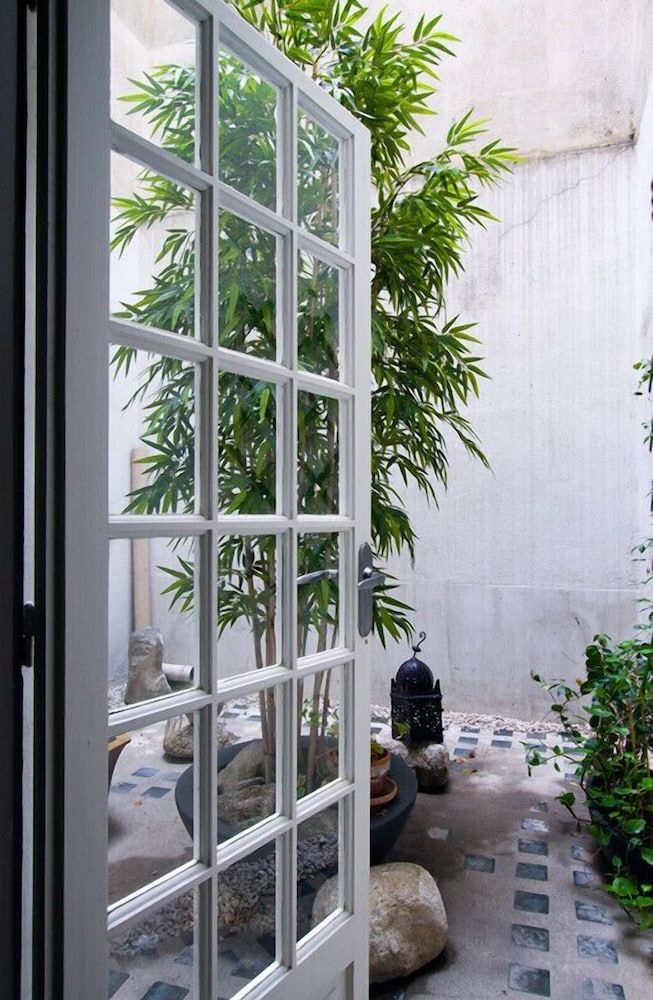 Le Ceretan Hotel0