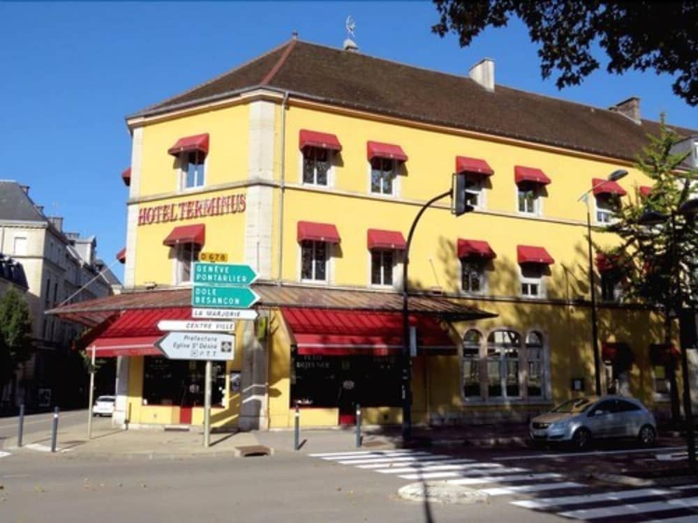 HOTEL AU TERMINUS HOTEL AU TERMINUS