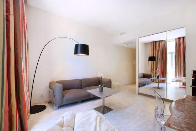 Junior Suite, 1 Queen Bed