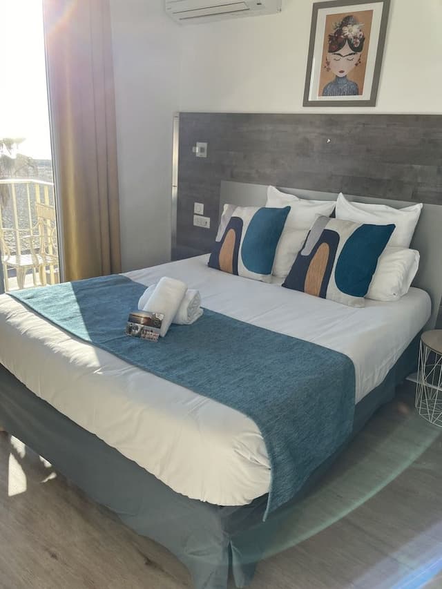 Double Room, Sea View