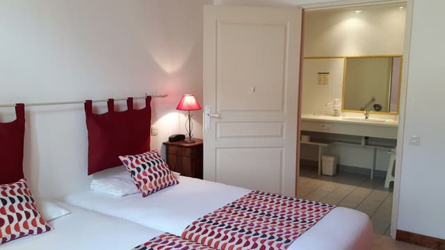 Superior Twin Room, 2 Twin Beds, Accessible