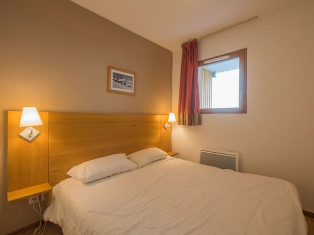 1-bedroom apartment with sleeping area for 6 people - mountain view