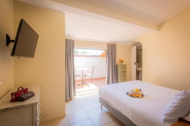 Classic Room, Terrace (Single)