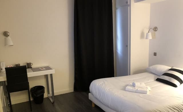 Room, 1 Large Twin Bed, Non Smoking