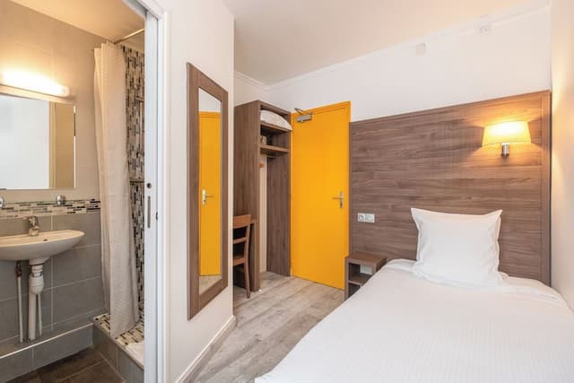 Standard Single Room