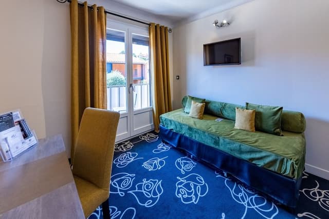 Superior Room with balcony or patio