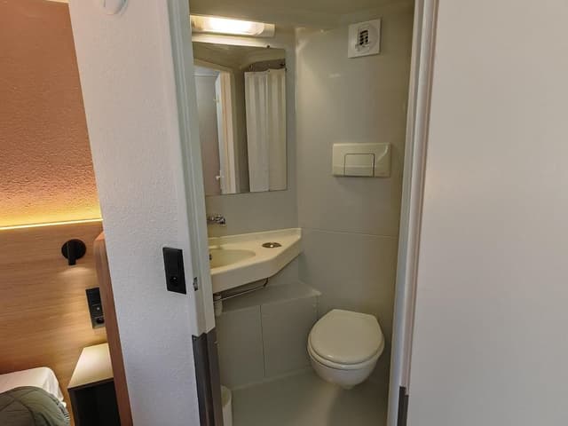 Standard Room, 3 Twin Beds