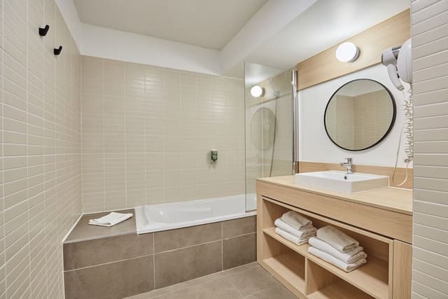 Junior Studio Suite (2/4 People)