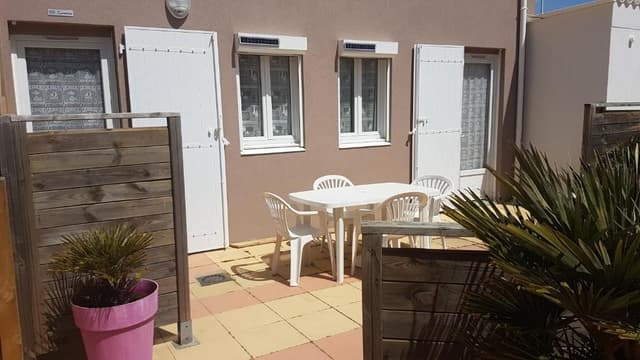 T2 Vue Patio