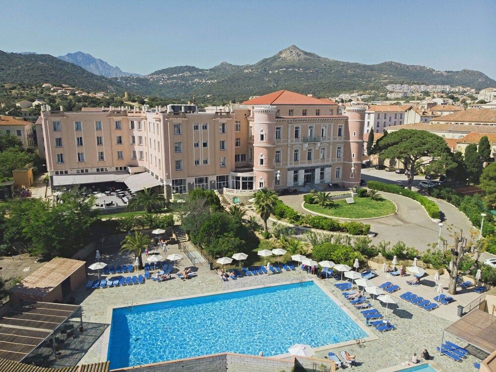 Langley Resort Napoleon Bonaparte0