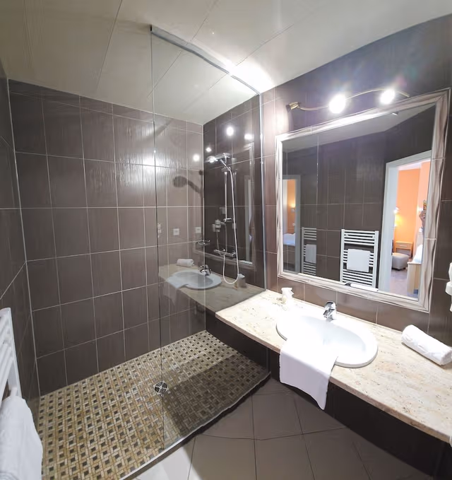 Comfort Triple Room