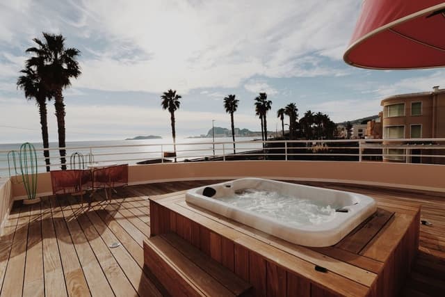 Chambre Front De Mer Terrasse SPA