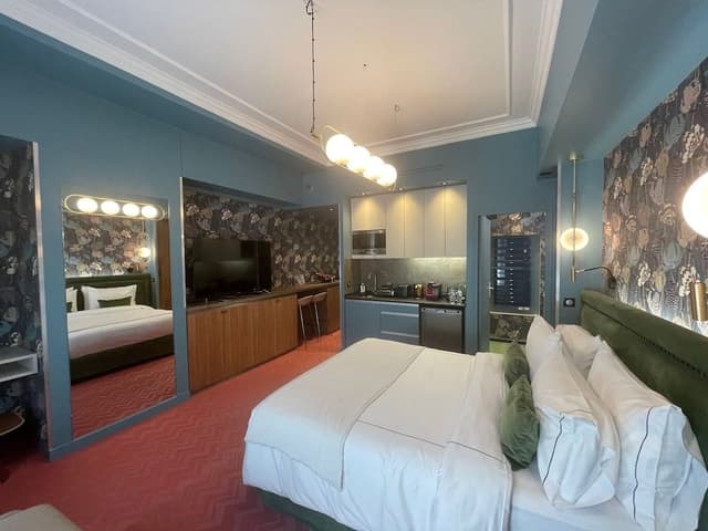 Junior Suite (Eiffel)
