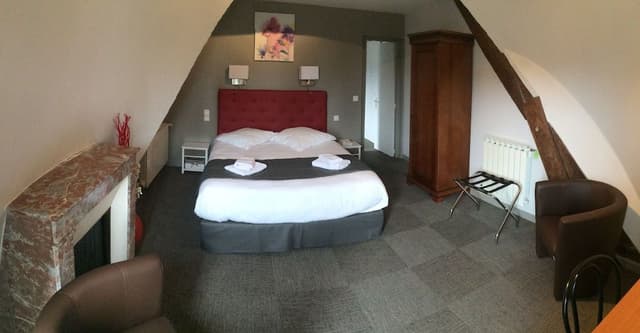 Comfort+ Triple Room