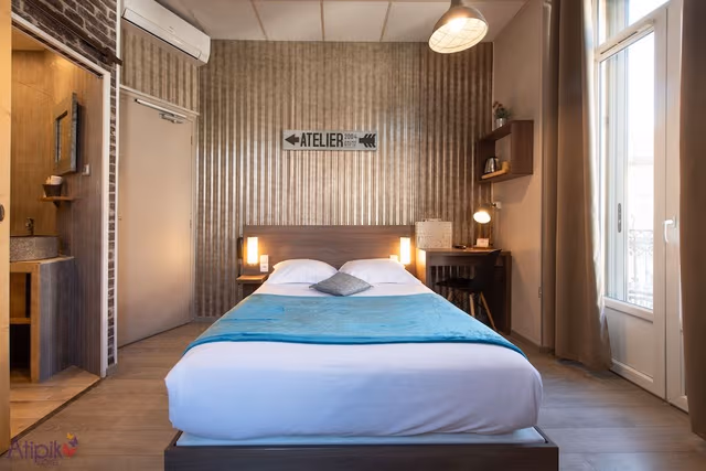 Standard Room, Balcony, City View