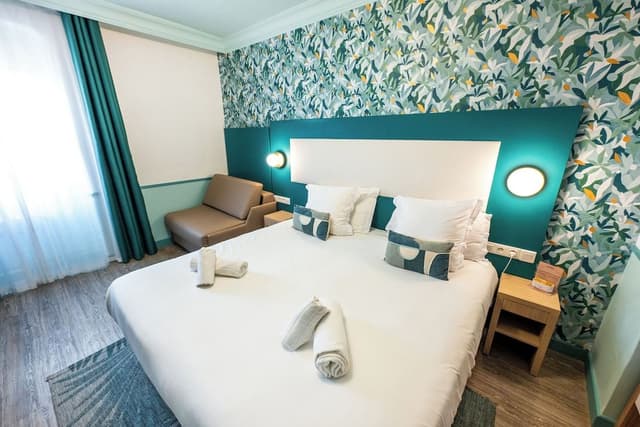 Superior Room - City Side